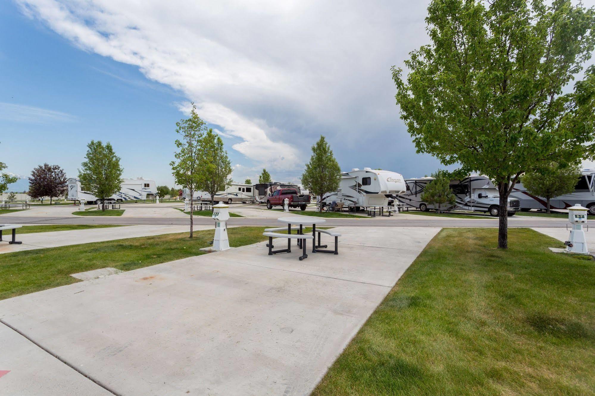 Pony Express Rv Resort North Salt Lake Exteriér fotografie