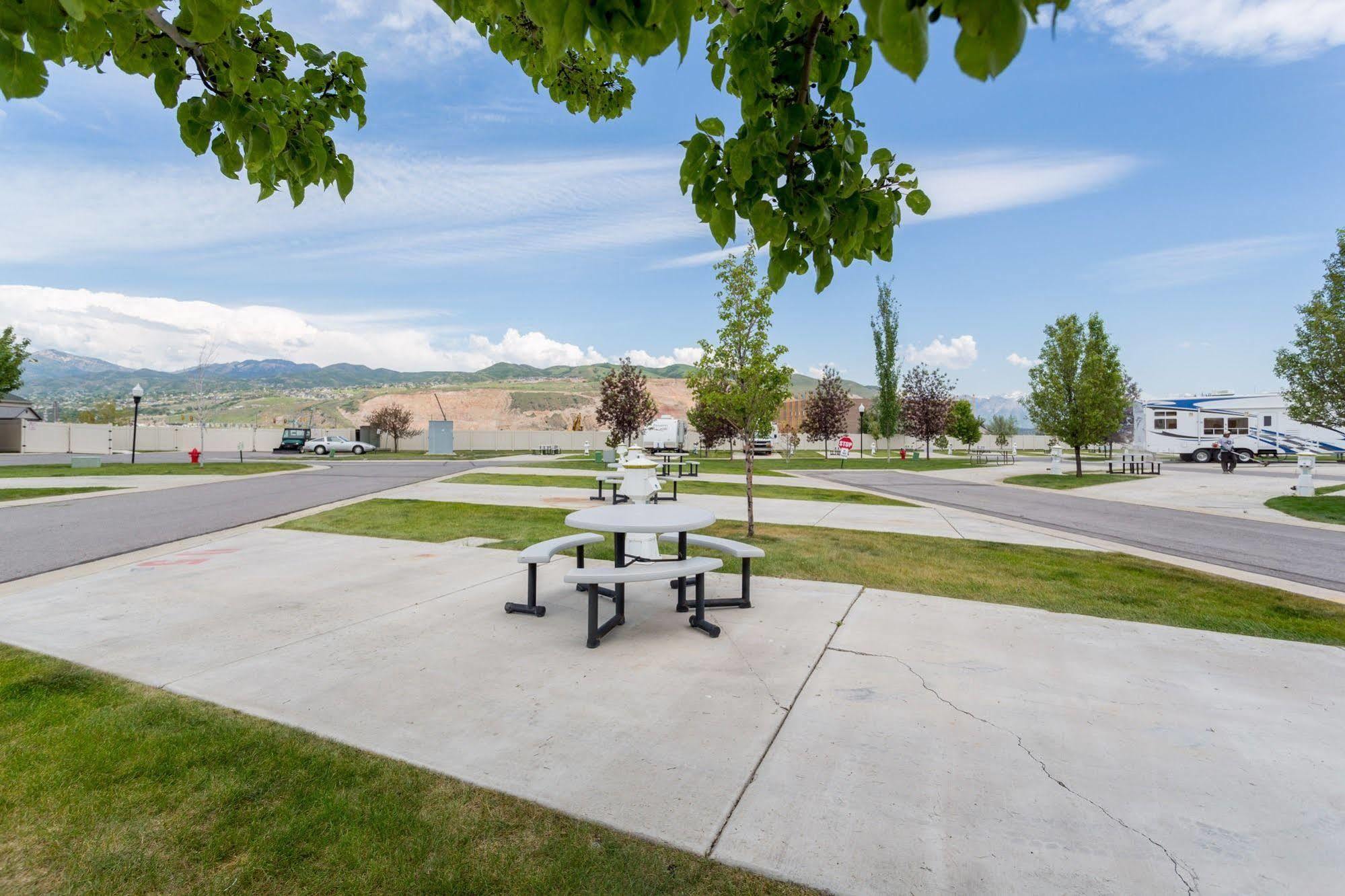 Pony Express Rv Resort North Salt Lake Exteriér fotografie
