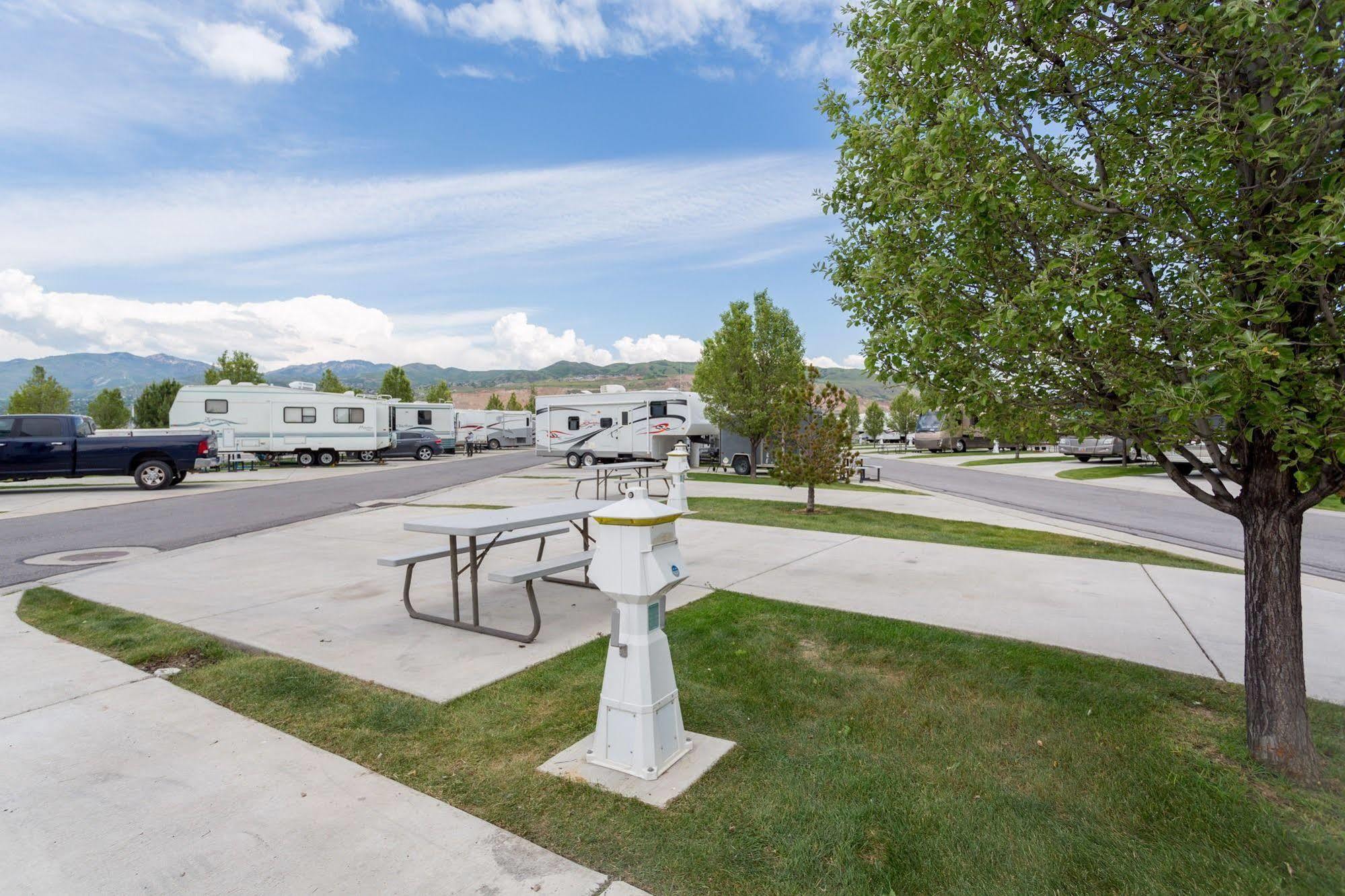 Pony Express Rv Resort North Salt Lake Exteriér fotografie