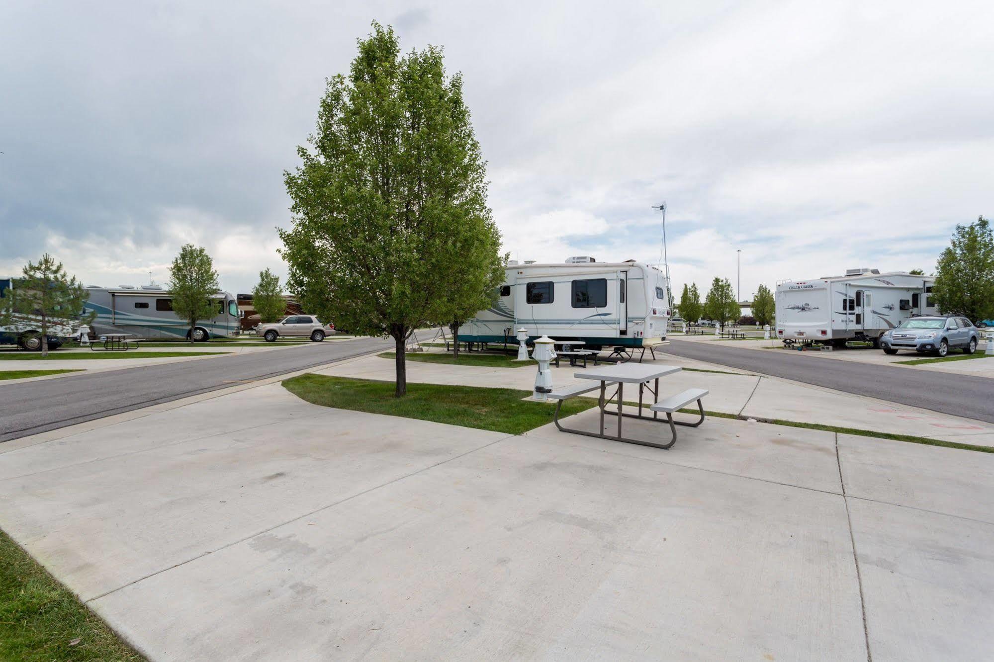 Pony Express Rv Resort North Salt Lake Exteriér fotografie