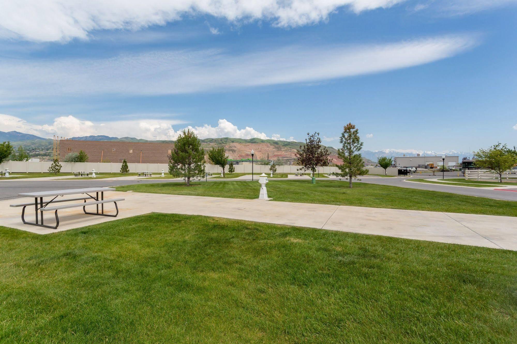 Pony Express Rv Resort North Salt Lake Exteriér fotografie