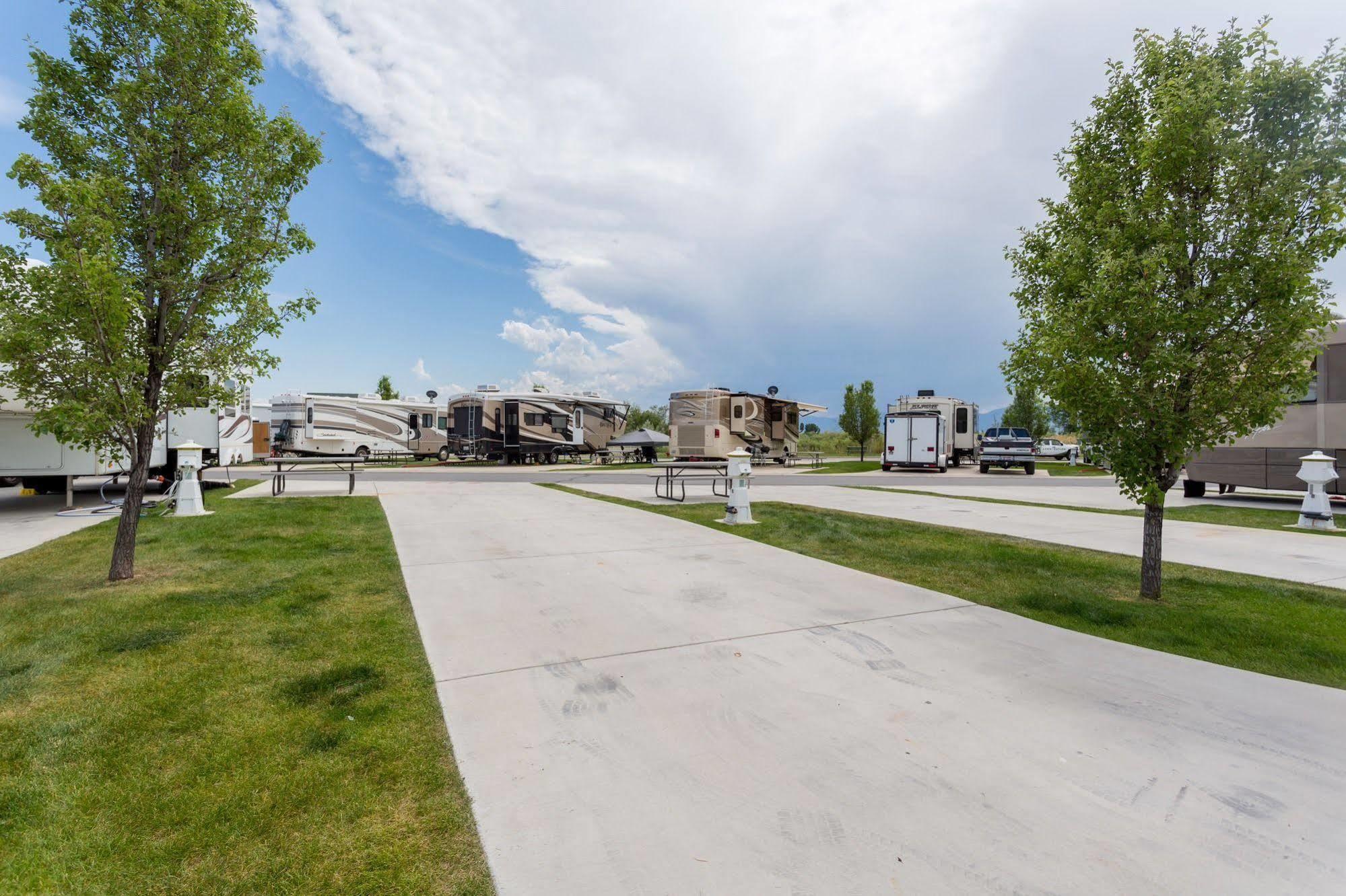Pony Express Rv Resort North Salt Lake Exteriér fotografie